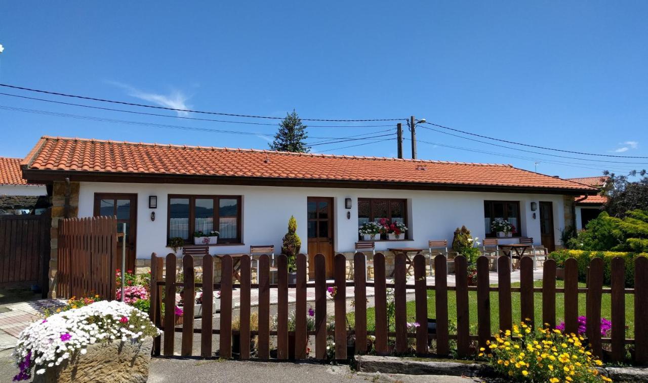 Apartamentos Rurales Knicasia Quintueles Buitenkant foto